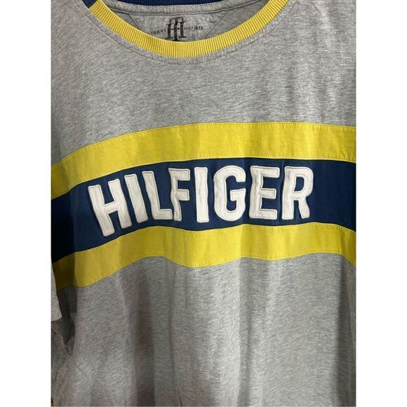 Tommy Hilfiger XXL (2XL) Grey Yellow and Navy T Shirt - Picture 5 of 5